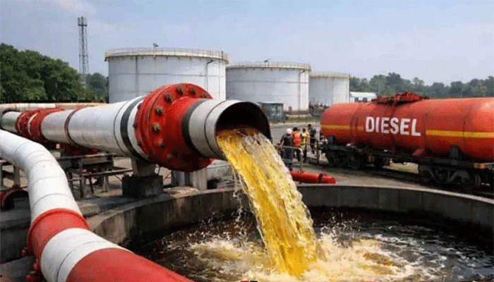 ভারত থেকে এলো আরও ৮ হাজার টন ডিজেল